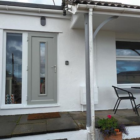 Contemporary One Bed Studio. Sea Views And Parking Westward Ho!  Eksteriør billede