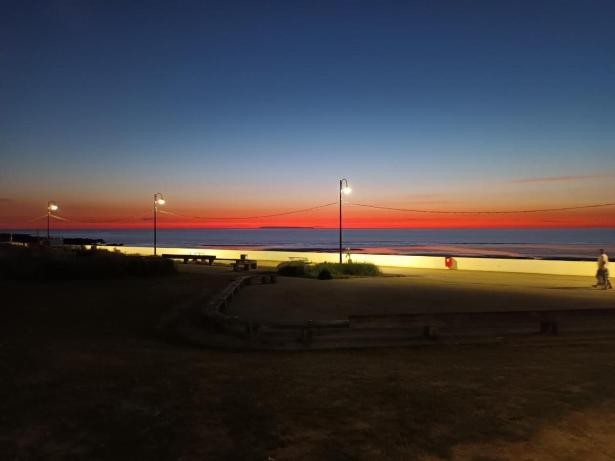 Contemporary One Bed Studio. Sea Views And Parking Westward Ho!  Eksteriør billede